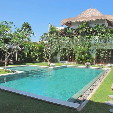 Villa Chocolat Seminyak Exteriör bild