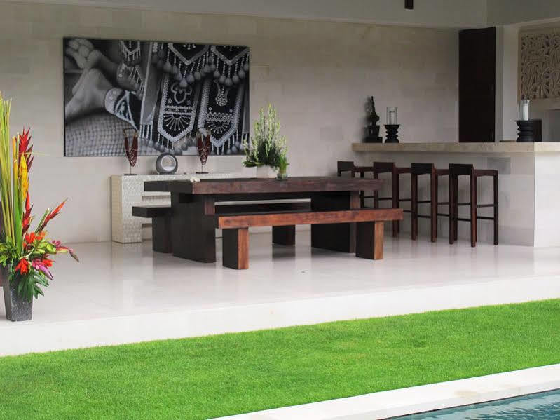 Villa Chocolat Seminyak Exteriör bild