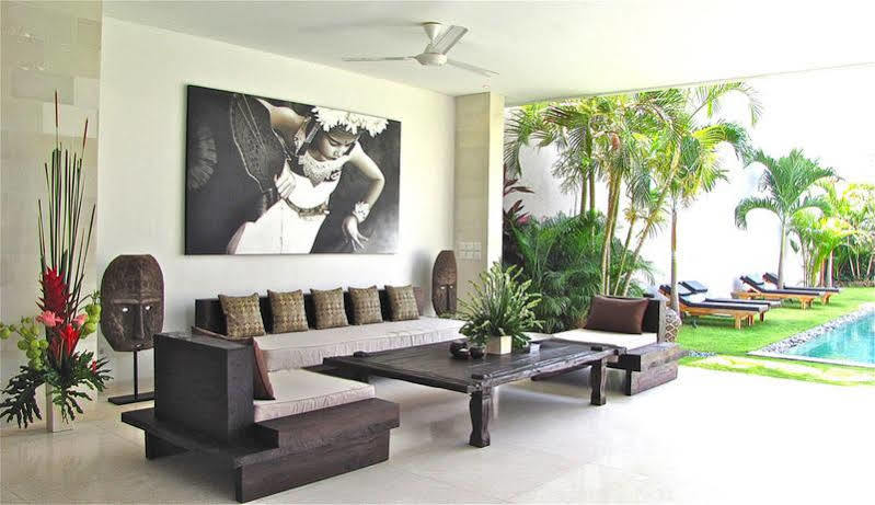 Villa Chocolat Seminyak Exteriör bild