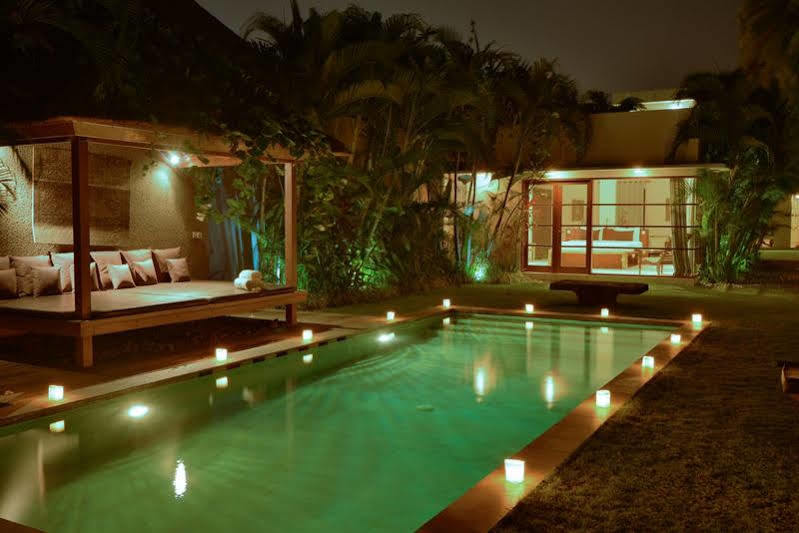 Villa Chocolat Seminyak Exteriör bild