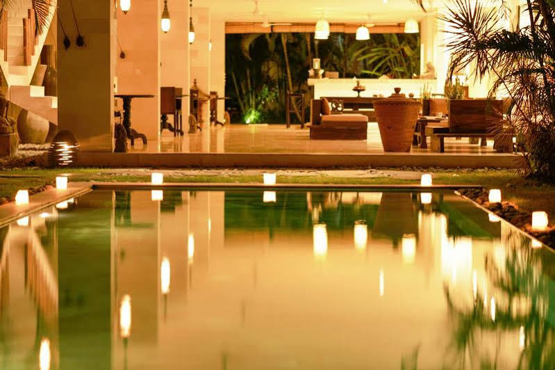 Villa Chocolat Seminyak Exteriör bild