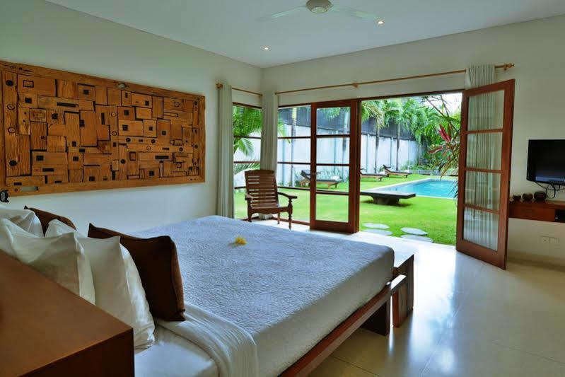 Villa Chocolat Seminyak Exteriör bild