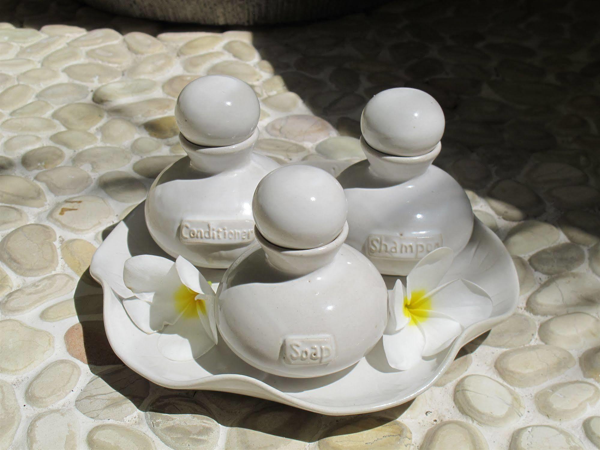Villa Chocolat Seminyak Exteriör bild