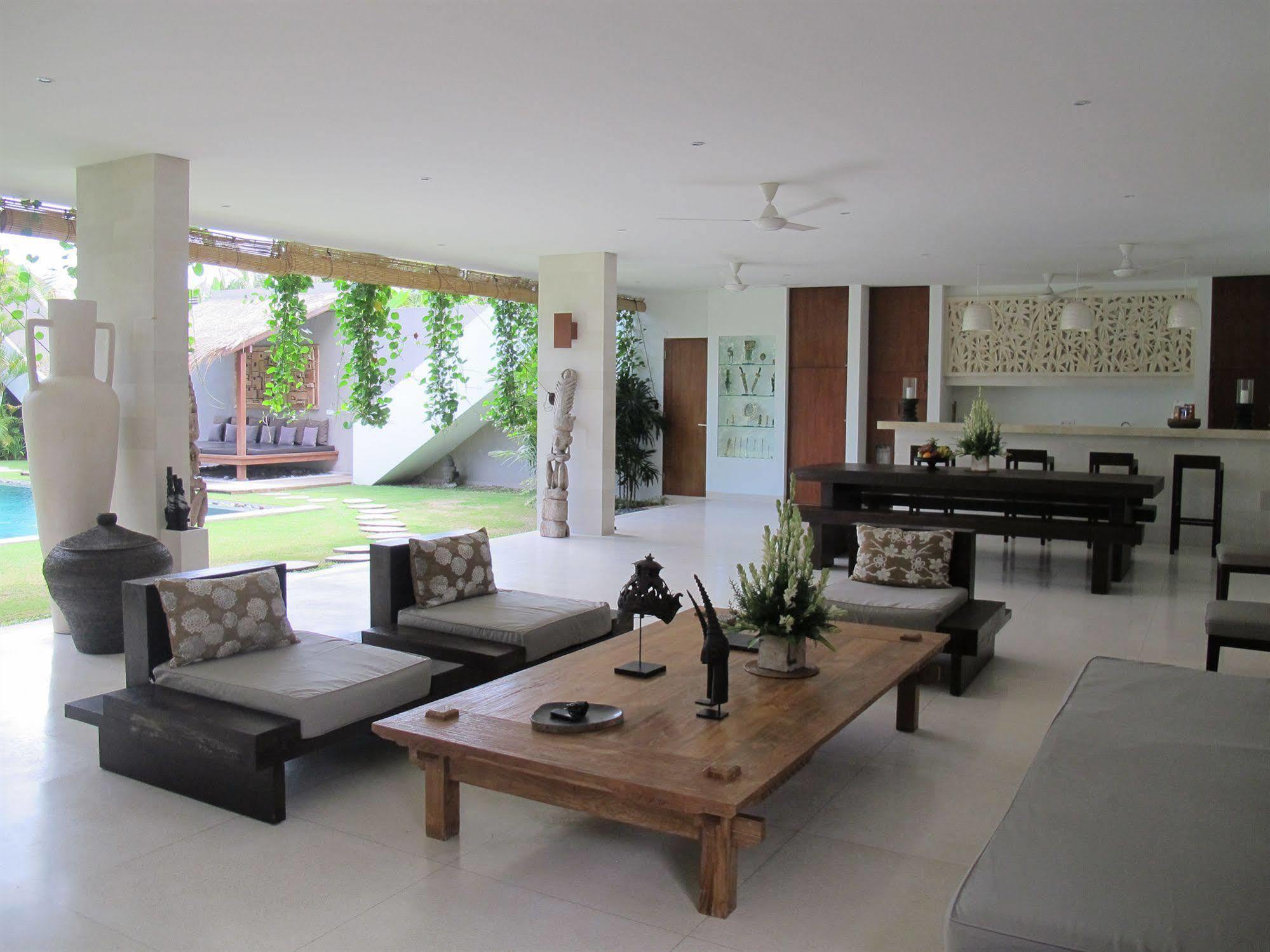 Villa Chocolat Seminyak Exteriör bild