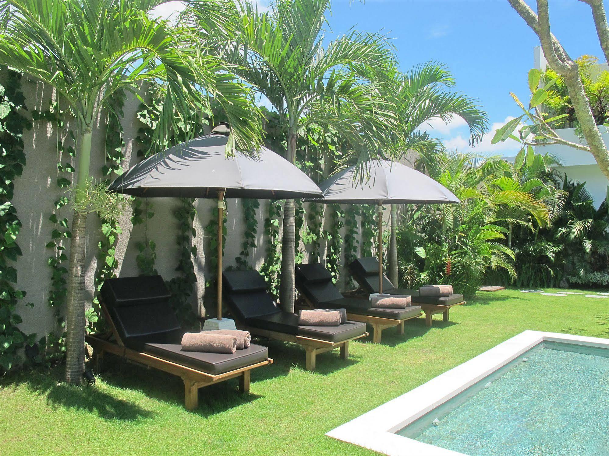 Villa Chocolat Seminyak Exteriör bild